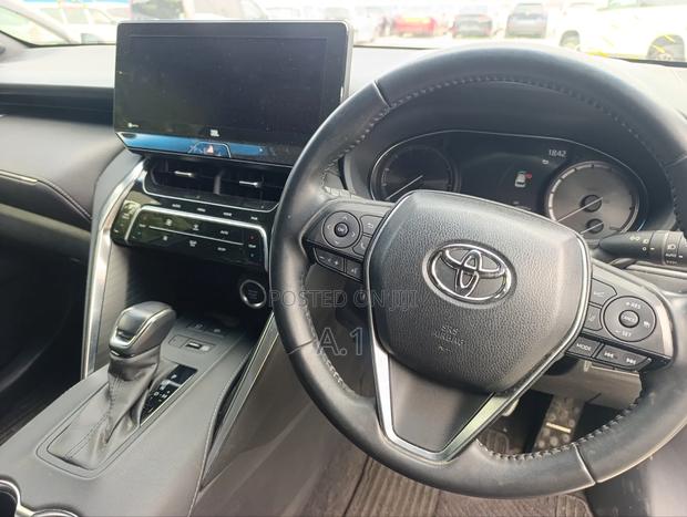 Toyota Harrier 2020 White