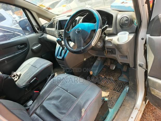 Nissan NV350 2012 Gray