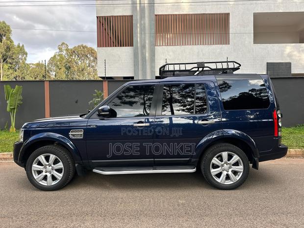 Land Rover Lr4 4dr SUV 4WD (3.0L 6cyl S/C 8A) 2015 Blue
