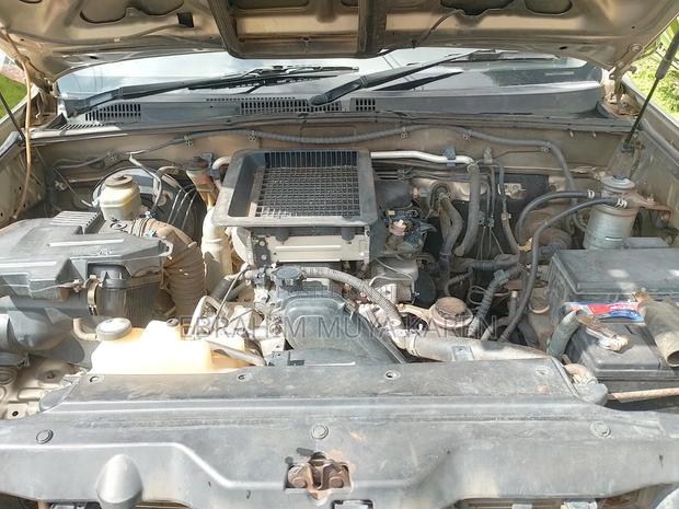 Toyota Land Cruiser Prado 2004 Gold