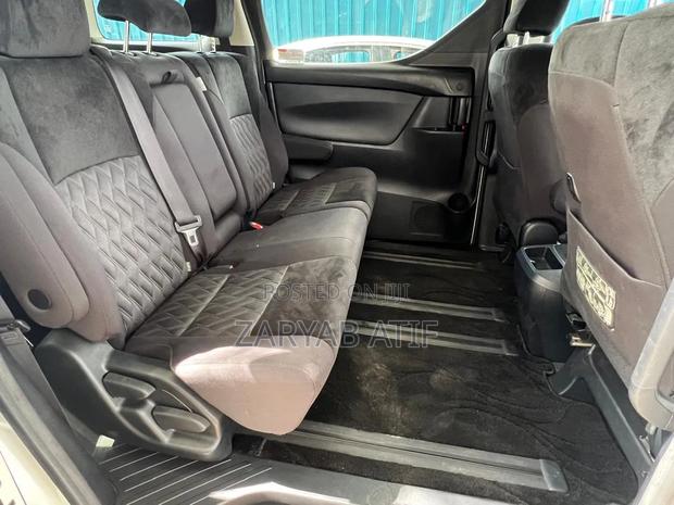 Toyota Alphard 2019 White