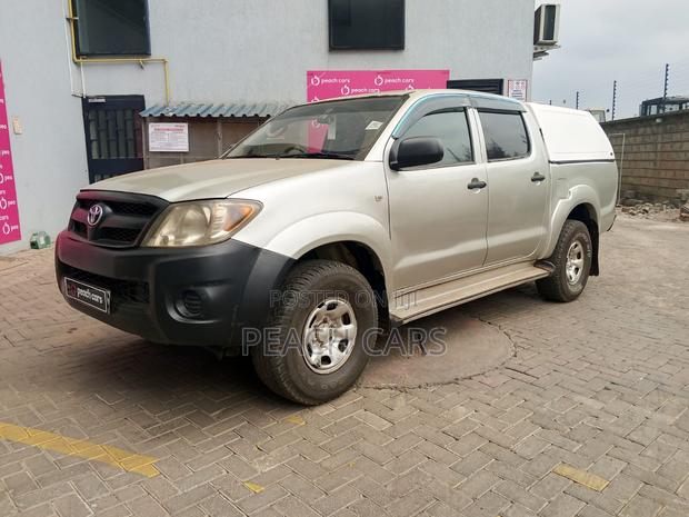Toyota Hilux 2006 Silver