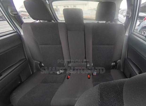 Toyota Corolla Fielder 1.5 Hybrid FWD 2019