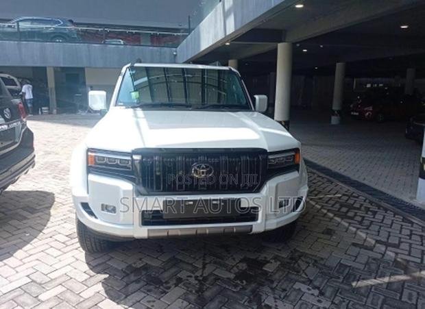 New Toyota Land Cruiser LC250 2025 White
