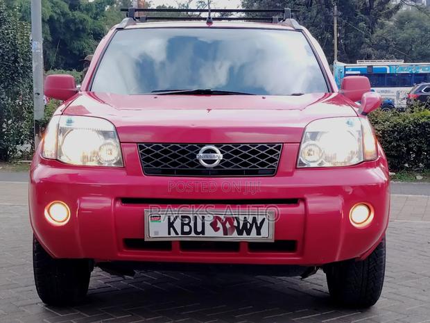 Nissan X-Trail 2006 Red