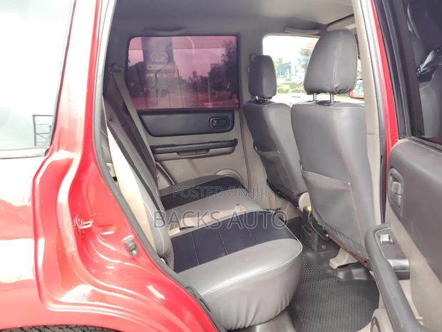 Nissan X-Trail 2006 Red