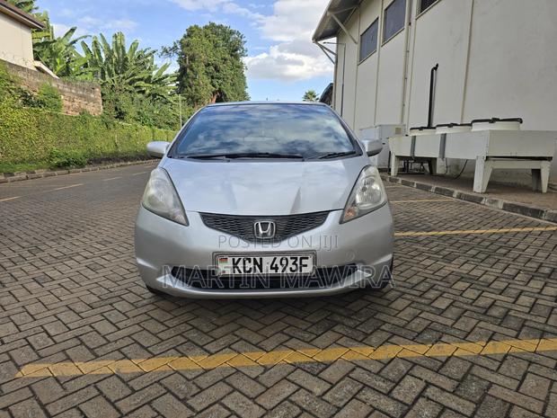 Honda Fit 2011 Silver