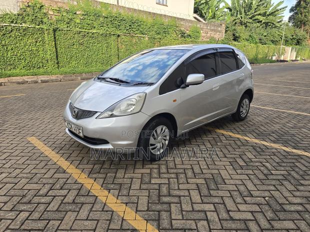 Honda Fit 2011 Silver