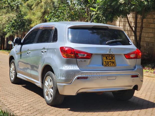 Mitsubishi RVR 2.0 2011 Silver