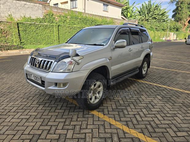 Toyota Land Cruiser Prado 2006 Silver