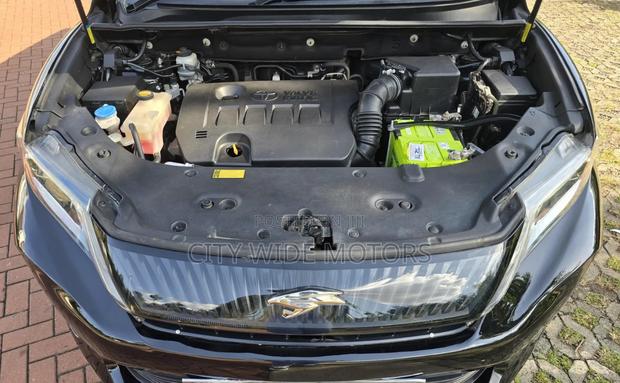 Toyota Harrier 2013 Black