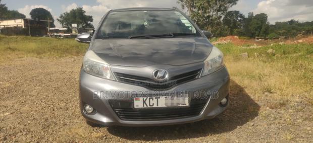 Toyota Vitz 2012 Gray