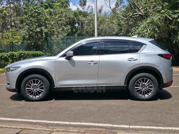 Mazda CX-5 2018 Silver