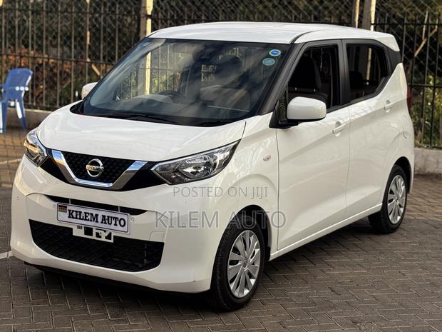 Nissan Dayz 2019 White