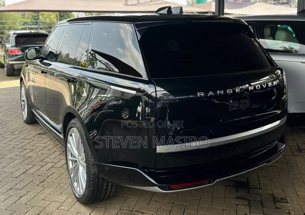 Land Rover Range Rover Vogue 2023 Black