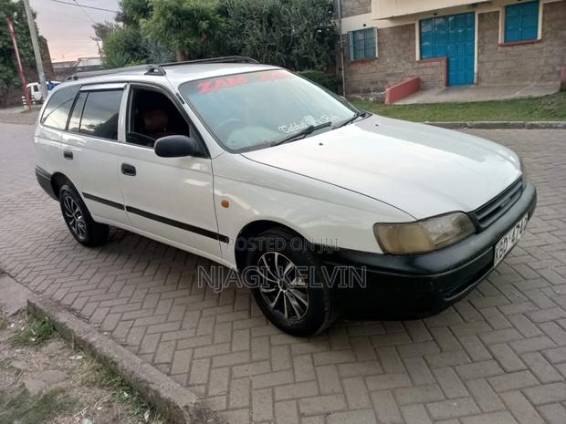 Toyota Caldina 2003 White