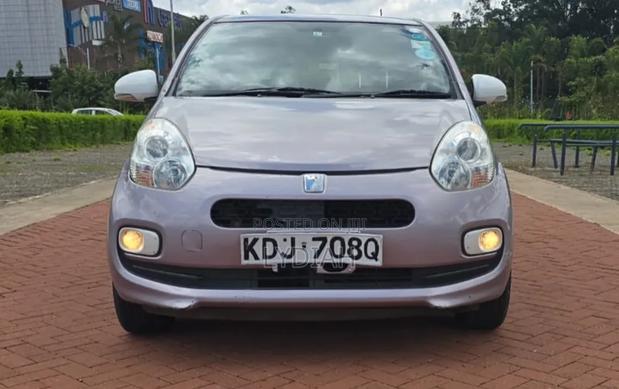 Toyota Passo 2015 Purple