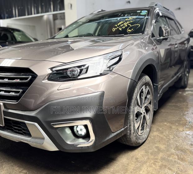 Subaru Outback Touring XT 2022 Brown
