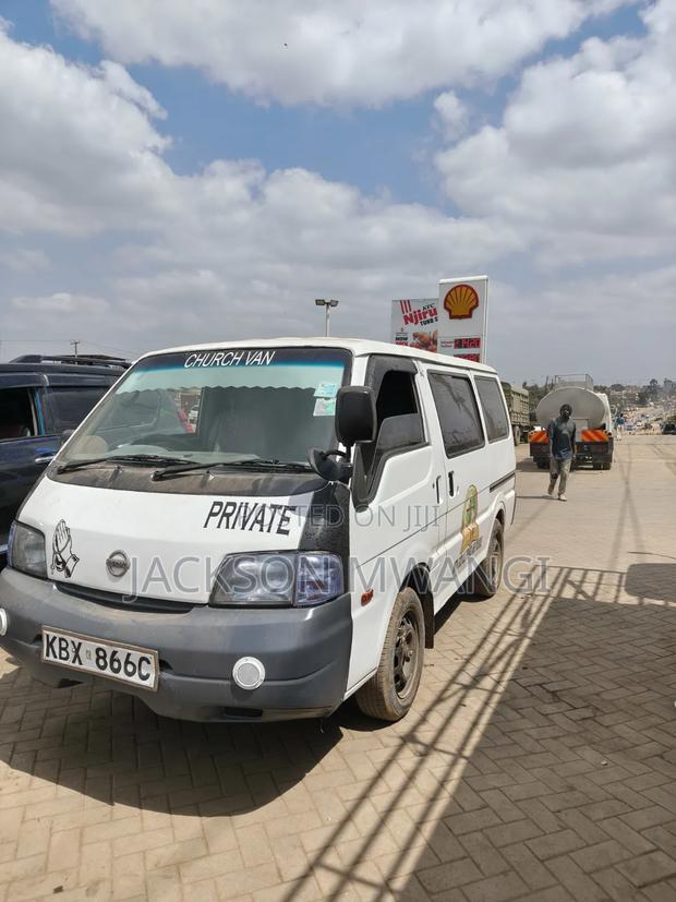 Nissan NV1500 2012 White