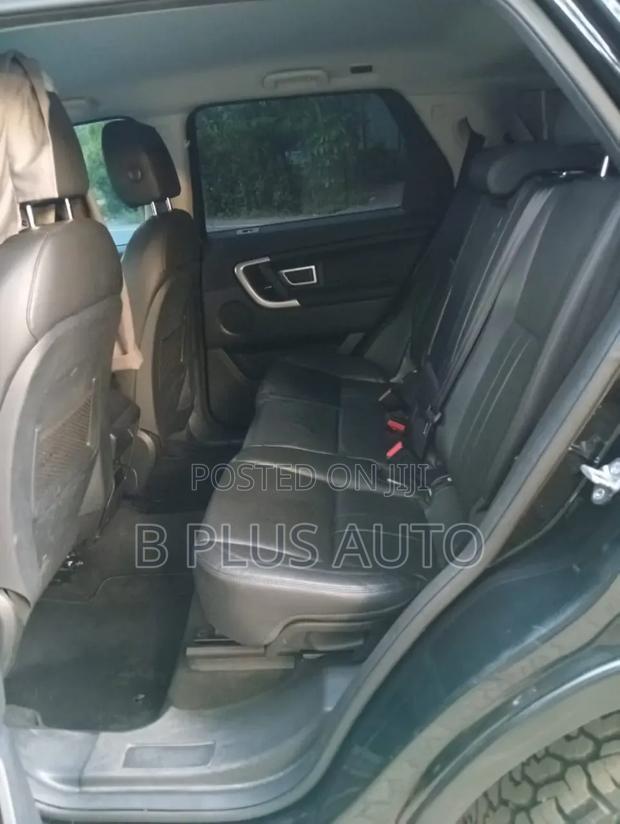 Land Rover Discovery Sport 2018 Black