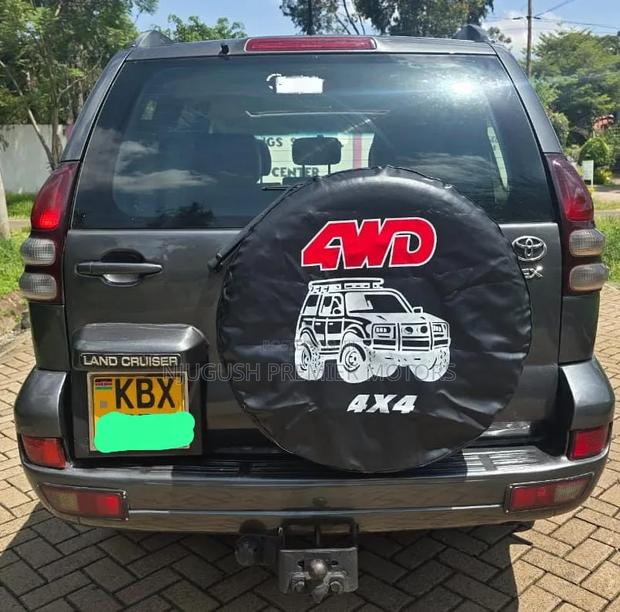 Toyota Land Cruiser Prado 2006 Gray