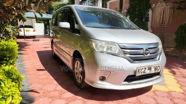 Nissan Serena 2014 Gray