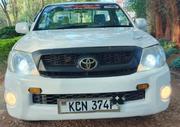 Toyota Hilux 2011 White for sale