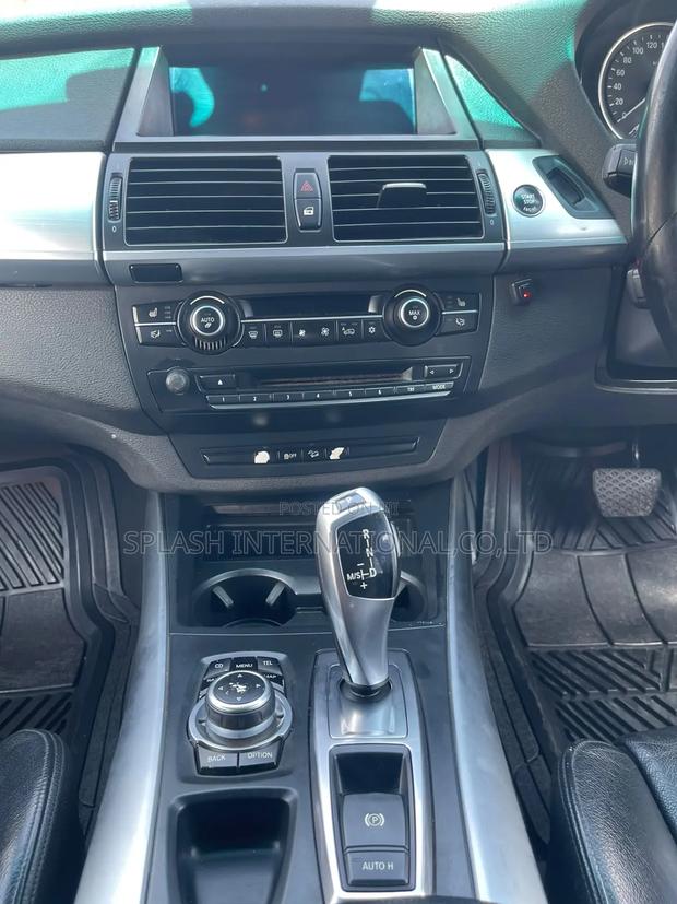 BMW X5 2012 Black