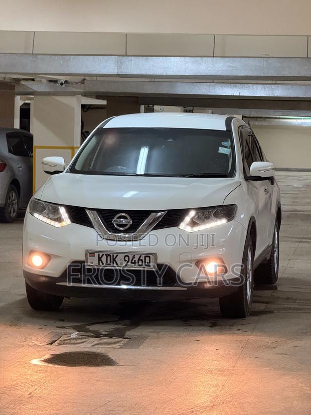 Nissan X-Trail 2.0 Petrol AWD 2015 White