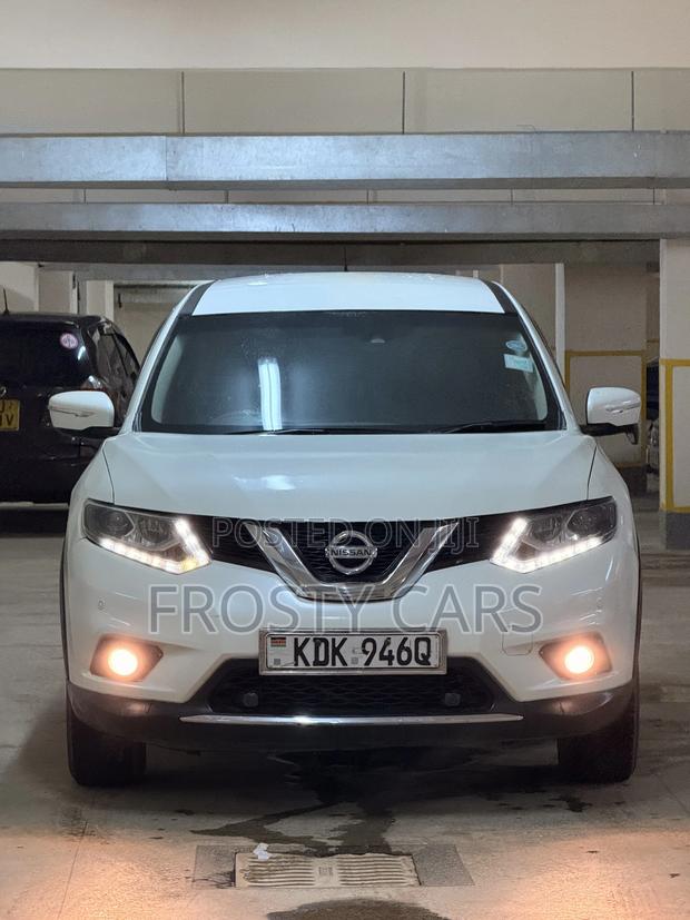 Nissan X-Trail 2.0 Petrol AWD 2015 White