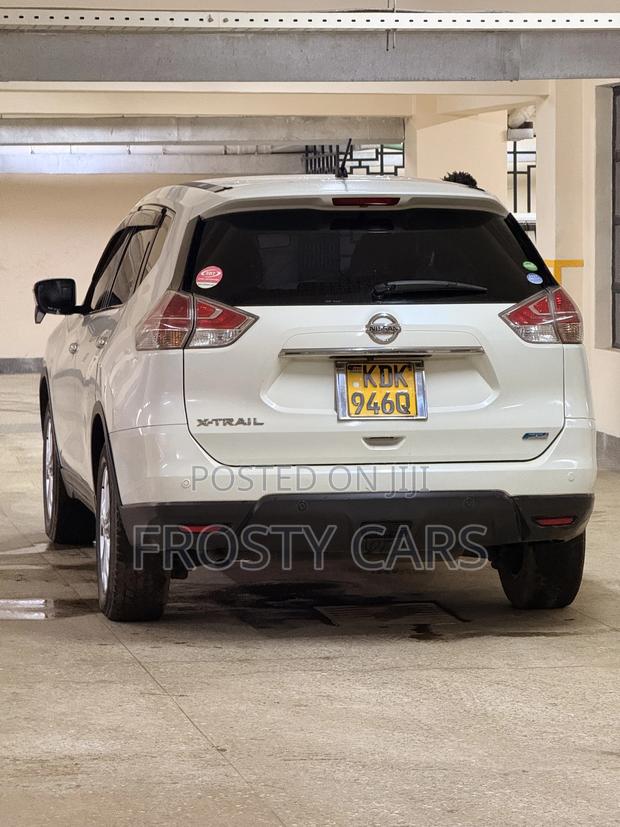 Nissan X-Trail 2.0 Petrol AWD 2015 White