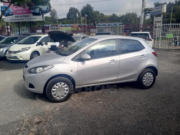 Mazda Demio 2007 Silver