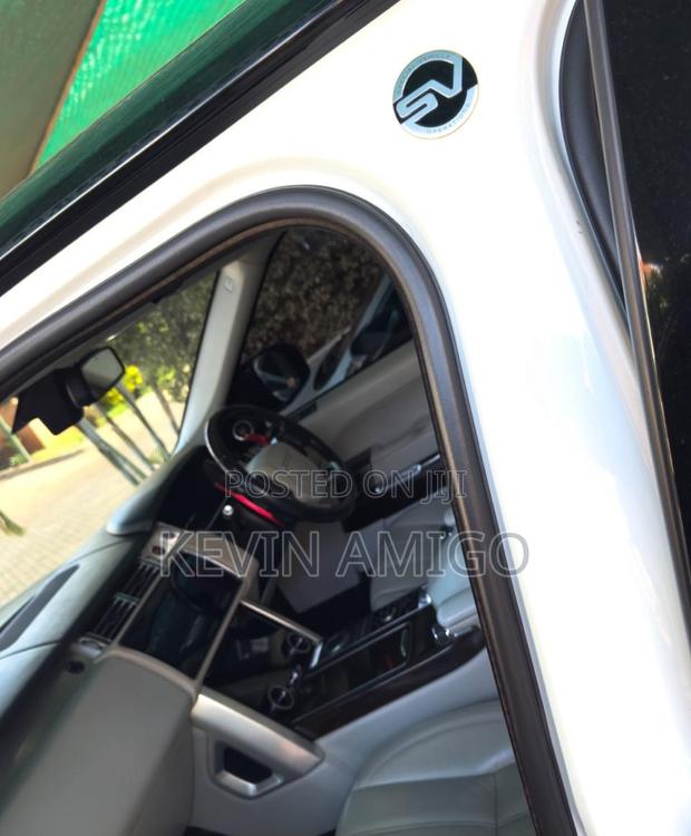 Land Rover Range Rover Vogue 2014 White
