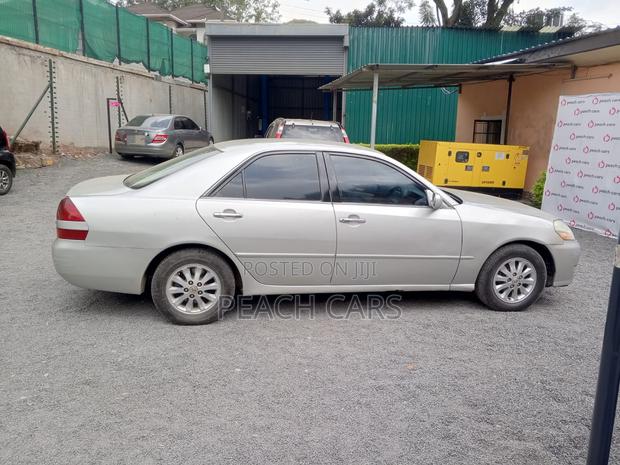 Toyota Mark II 2001 Silver