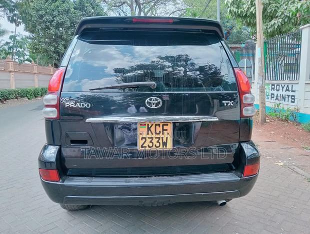 Toyota Land Cruiser Prado 2009 Black