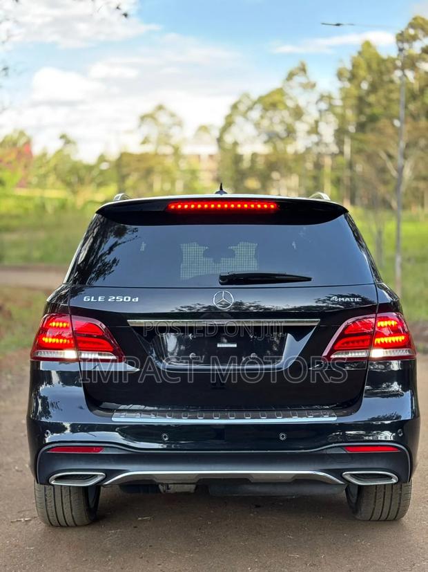 Mercedes-Benz GLE-Class 2018 Black