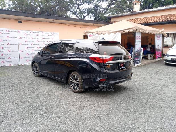 Honda Shuttle 2018 Blue