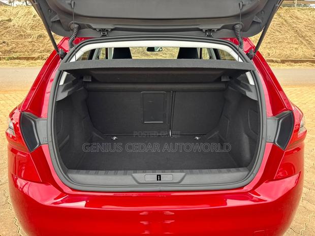 Peugeot 308 2018