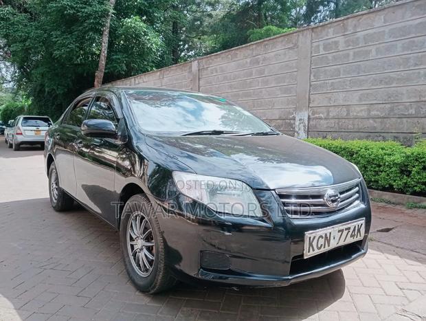 Toyota Axio 2010 Black