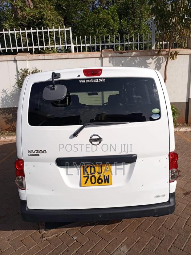 Nissan NV200 2014 White