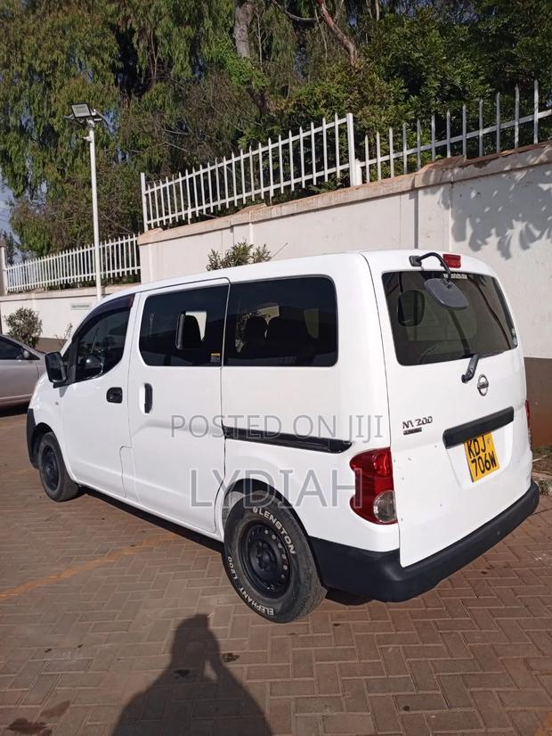 Nissan NV200 2014 White