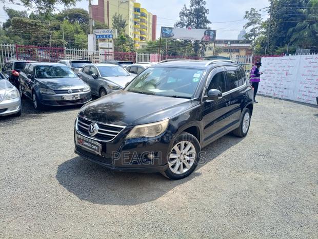 Volkswagen Tiguan S 2011 Matt Black