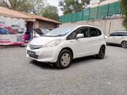 Honda Fit 2013 White for sale