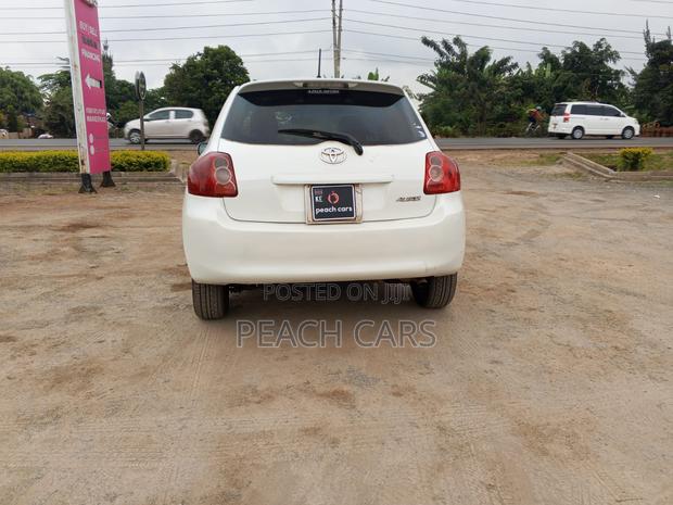 Toyota Auris 2008 White