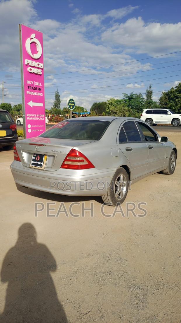 Mercedes-Benz C200 2004 Silver