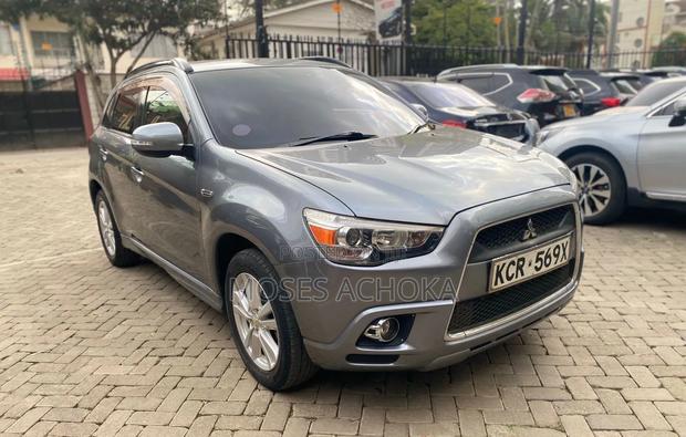 Mitsubishi RVR 2.0 2012 Gray