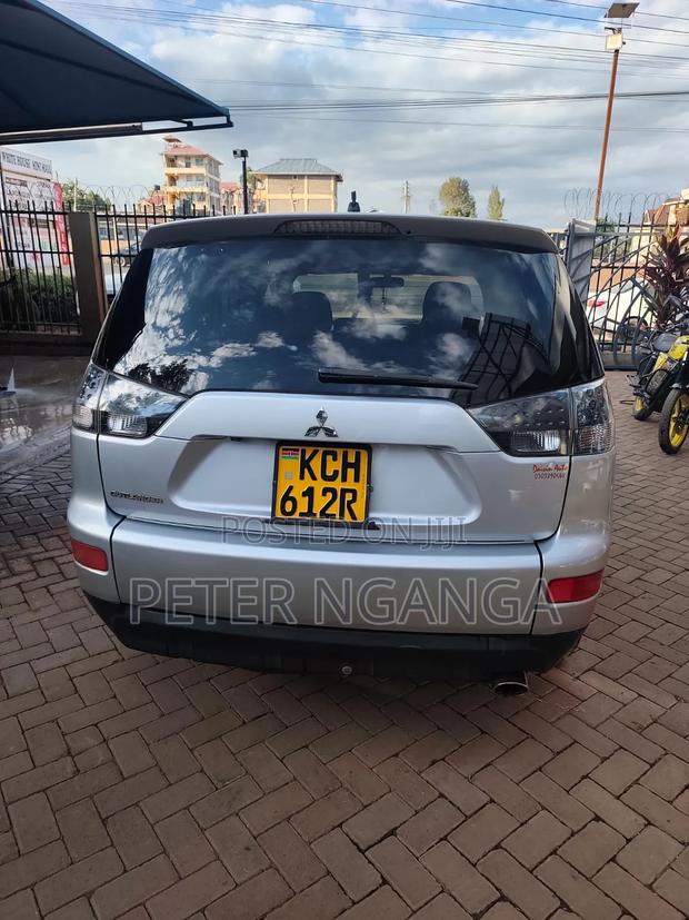 Mitsubishi Outlander 2009 Silver