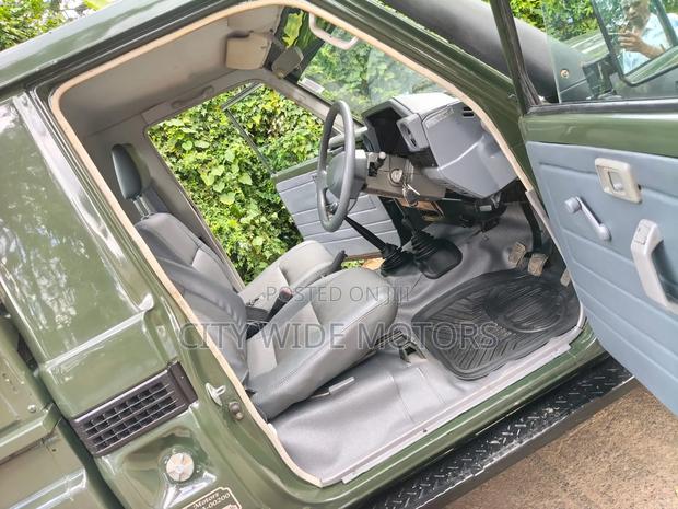 Toyota Land Cruiser 79 Series 2008 Green