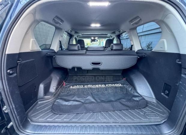 Toyota Land Cruiser Prado 2.8 2021 Matt Black