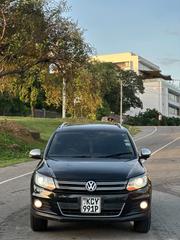 Volkswagen Tiguan 2014 Black for sale